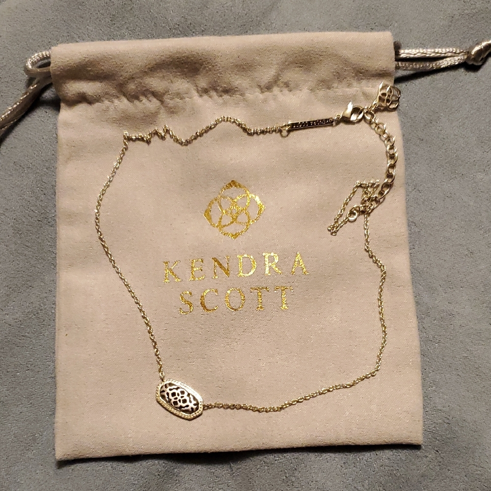 NWOT Silver/Gold Kendra Scott Necklace